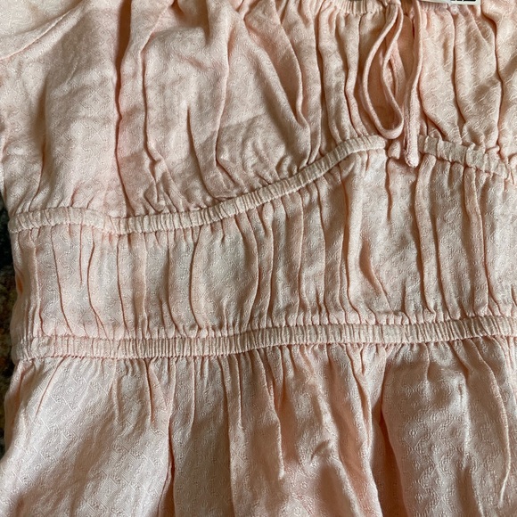 Blush crop top - Picture 2 of 3